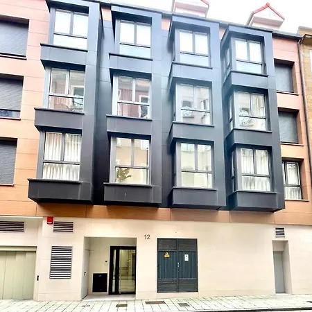 Cervantes Céntrico Con Garaje * Gijón