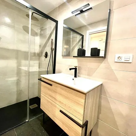 Cervantes Centrico Con Garaje