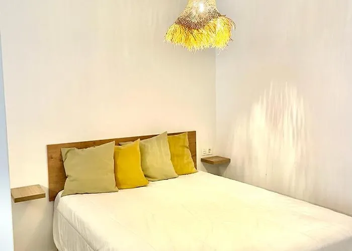 Cervantes Centrico Con Garaje Apartment *